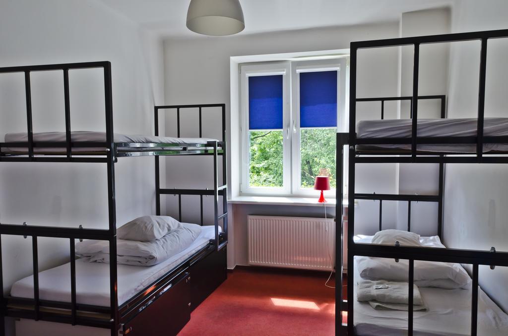 Wilson Hostel Warszawa Екстер'єр фото