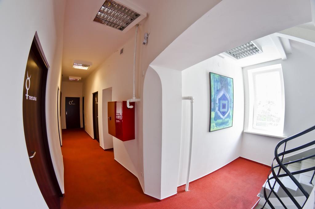 Wilson Hostel Warszawa Екстер'єр фото