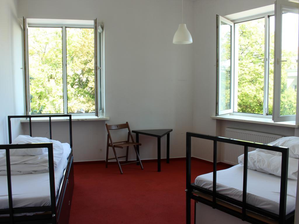 Wilson Hostel Warszawa Номер фото